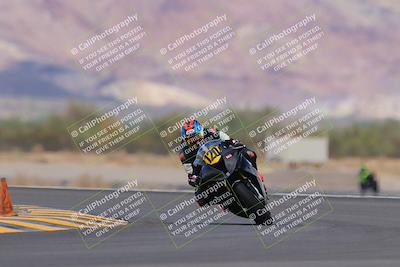 media/Sep-11-2022-SoCal Trackdays (Sun) [[81b7e951af]]/Turn 14 (1130am)/